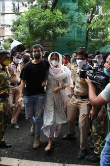 IN PICS: Rhea Chakraborty, Brother Showik Reach ED Office For 2nd Round Of Questioning In Sushant Singh Rajput Case!