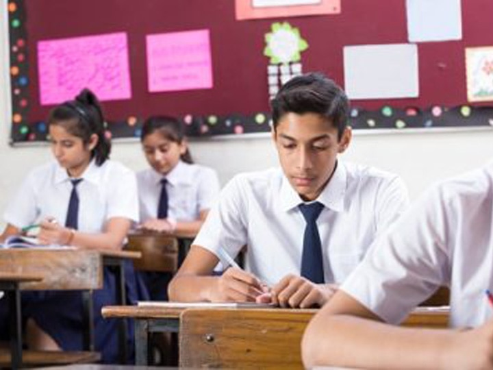 CBSE To Conduct Compartment Exams In September; Date Sheet To Release Soon CBSE To Conduct Compartment Exams For Class 10 And 12 In September; Check All Details Here