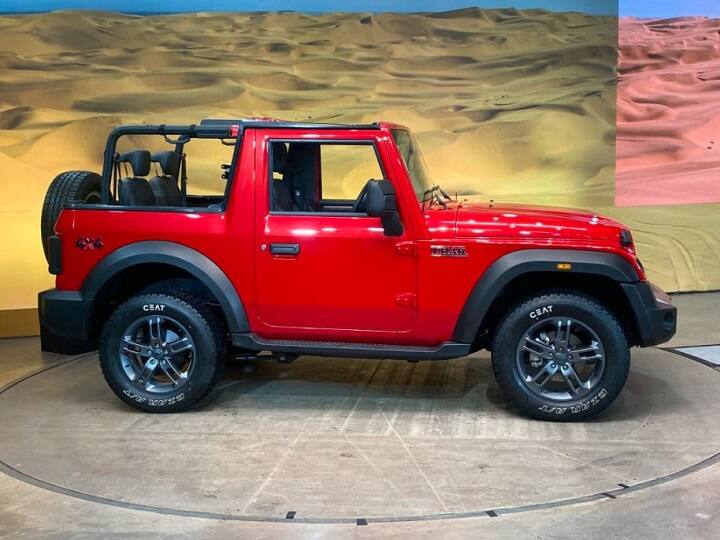 In terms of the gearbox, Thar offer a 6-speed torque converter automatic transmission or a 6-speed manual transmission mated to