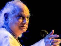 PICS: Pandit Jasraj's Mortal Remains Arrive At His Home In Mumbai From New Jersey, Funeral To Take Place On Thursday