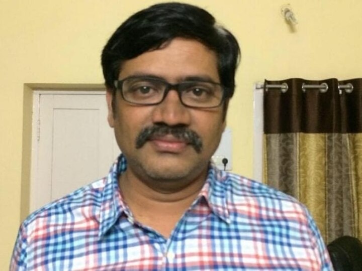 Telugu Film Distributor Kamalakar Reddy Of KFC Entertainments, His Father Die In Road Accident Leading Telugu Film Distributor Kamalakar Reddy And His Father Die In Road Accident