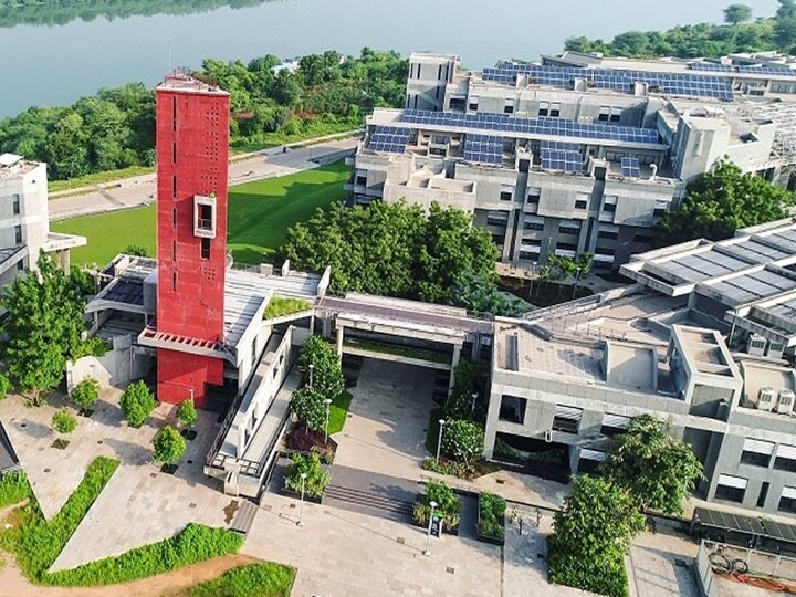 Coronavirus Covid-19: IIT Gandhinagar To Conduct Its First E-Convocation IIT Gandhinagar To Conduct Its First 'E-Convocation' Due To Covid-19 Restrictions