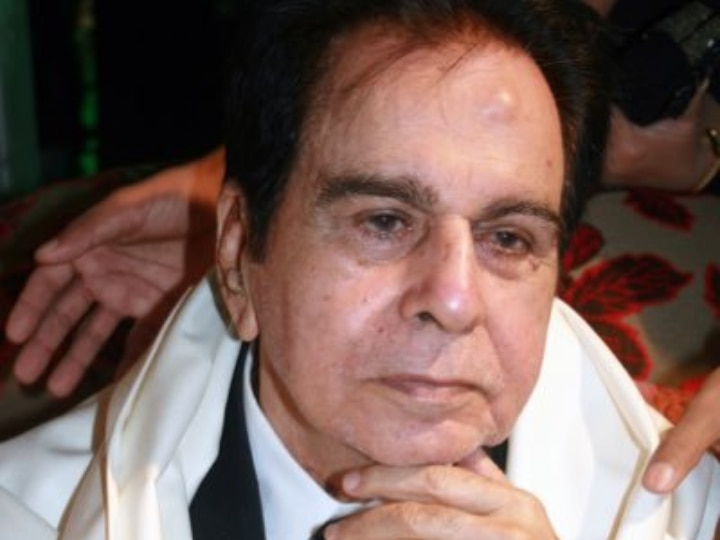 Dilip Kumar Younger Brother Aslam Khan Passes Away Due To COVID19 At The Age Of 88 Dilip Kumar's Younger Brother Aslam Khan Passes Away Due To COVID-19 At The Age Of 88