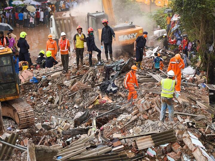 Raigad: Rescue personnel carry out search for survivors at the site, where a five-storey building collapsed, in Mahad in Raigad district, Tuesday, Aug. 25, 2020. The incident took place on Monday night. (PTI Photo/Kunal Patil) 