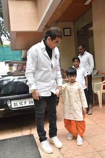 Ganesh Chaturthi 2020: Shabir Ahluwalia, Karishma Tanna, Anita Hassanandani & Other TV Celebs Arrive At Ekta Kapoor's House For Ganpati Visarjan