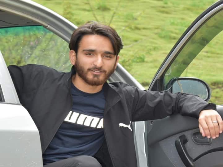 J&K: Family Of Missing Youth In Kulgam District Appeals Him To Return; Seeks Help From Public, Police J&K: Family Of Missing Youth In Kulgam District Appeals Him To Return; Seeks Help From Public, Police