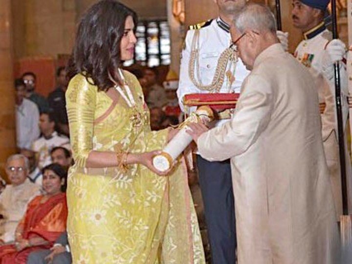 Priyanka Chopra Mourns The Demise Of Former President Pranab Mukherjee Priyanka Chopra Mourns The Demise Of Former President Pranab Mukherjee