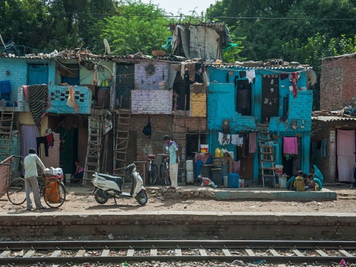 After Supreme Court Order To Demolish Shanties Along Railway Tracks BJP And AAP In Delhi At Loggerheads BJP, AAP Lock Horns Over Supreme Court's Order To Demolish Slum Along Railway Tracks In Delhi