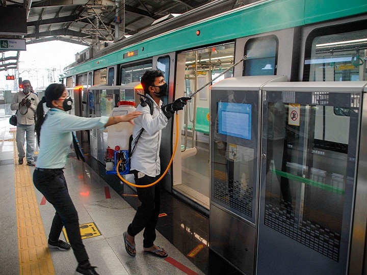Delhi metro resumes from September 7 Check Metro timings dates DMRC guidelines Covid-19 pandemic Delhi Metro Operations To Resume From September 7: Check Timings & Important Guidelines
