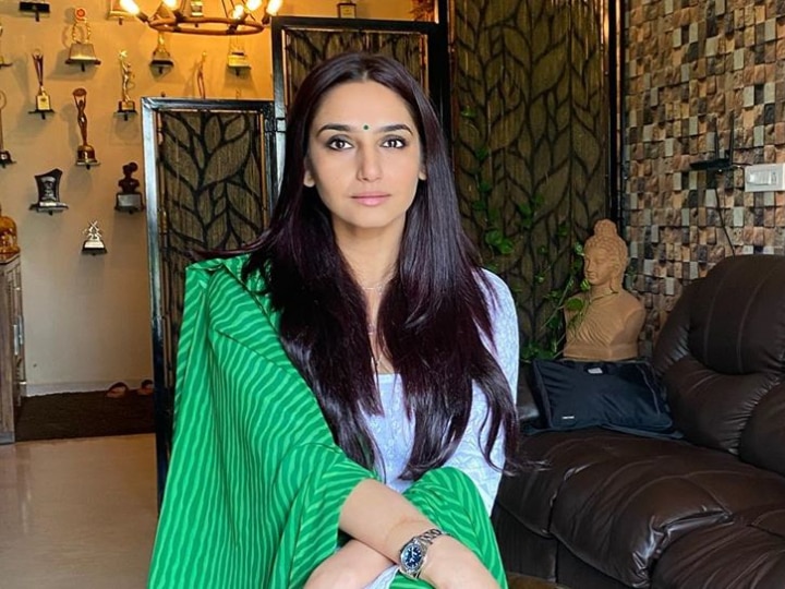 Drugs Probe Kannada Actress Ragini Dwivedi's Bengaluru Home Searched Kannada Drug Scam: Who Is Ragini Dwivedi? Kempe Gowda & Ragini IPS Actor's Bengaluru Home Searched