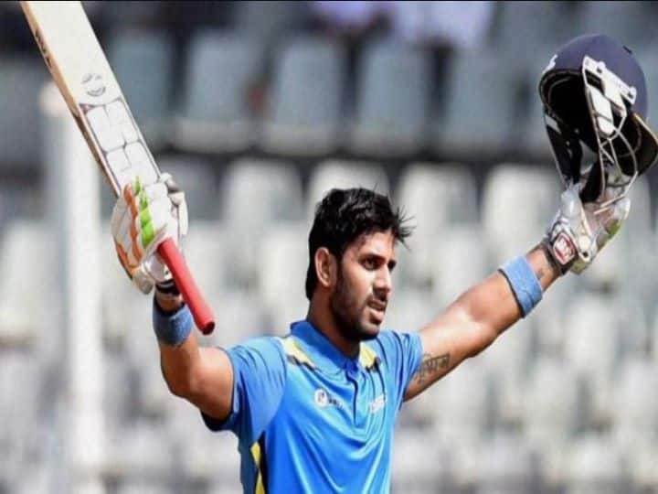 5. Virat Singh: ou might be surprised to see a name like Virat Singh in this list. However, the left-handed Jharkhand batsman could play a vital role in the middle order. It is no secret that the Sunrisers are a top-heavy side. Most of their firepower lies in their top order.But Singh could add that extra dimension in the middle order. He’s shown it in the Indian domestic season of 2019-20. He scored 343 runs at a strike-rate of 142.32 in the Syed Mushtaq Ali tournament while he made 335 runs at an average of 83.75 and a strike-rate of 100.60 in the Vijay Hazare Trophy.