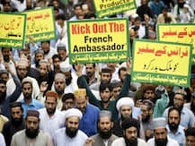 IN PICS: ‘Kick Out French Ambassador’ Protests Erupt In Pakistan Against Charlie Hebdo Reprinting Prophet Muhammad Cartoons