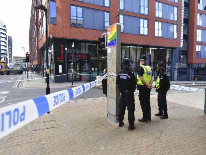 UK British Cops Confirm Several Stabbed In Birmingham City Centre In Major Incident Rescue Operation Underway UK: British Cops Confirm Several Stabbed In Birmingham City Centre In 'Major Incident'; Rescue Operation Underway