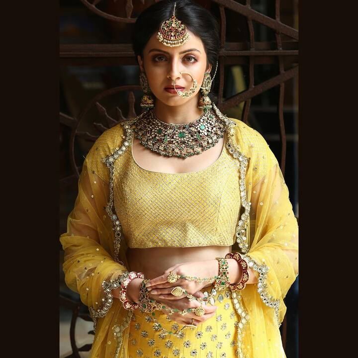 ‘Ishqbaaaz’ actress Shrenu Parikh informed everyone that she has tested positive for COVID-19.