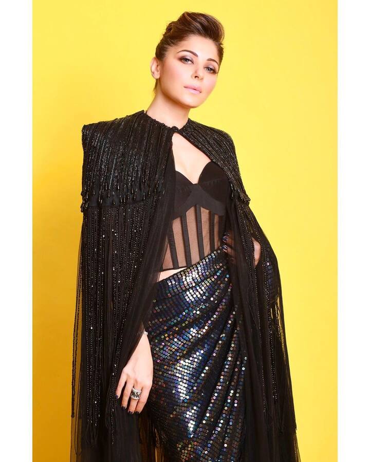 Singer Kanika Kapoor contracted the novel coronavirus after she came down from abroad. She requested her fans to take proper precautions in this time of the pandemic. 