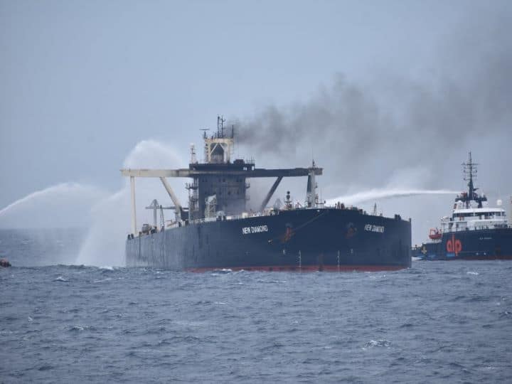 Sri Lanka's Disaster Management Centre said foreign salvage experts and insurance assessors had started examining the ship some 75 kilometres from the coast. (Image ANI)