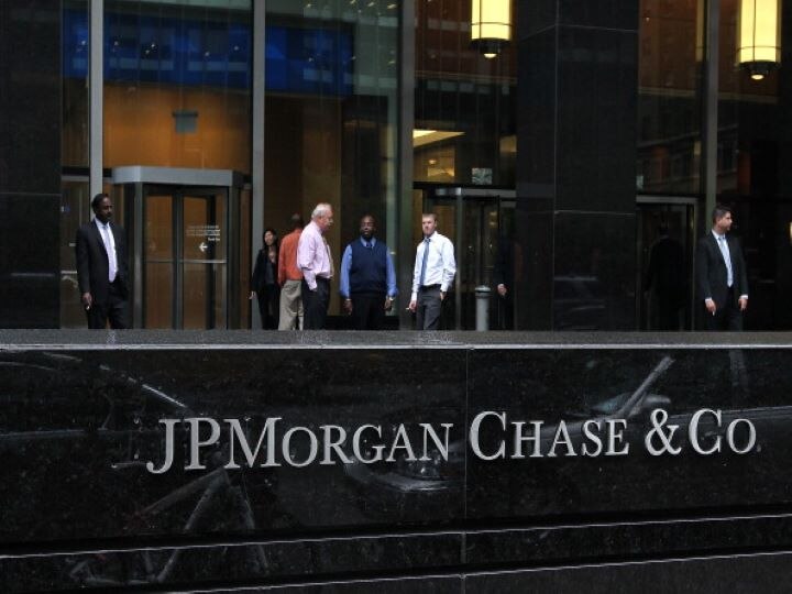 JP Morgan employees and customers probed for Possible fraud in Covid relief fund JPMorgan Employees & Customers In Spotlight For Possible Fraud In Covid Relief Funds, Know The Entire Case