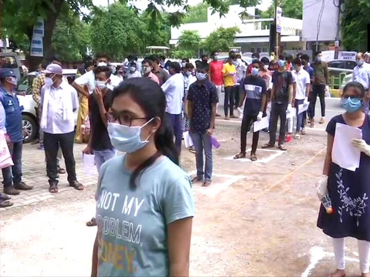 Chhattisgarh: Students stand in queue at an appropriate distance following social distancing norms. (ANI Photo)