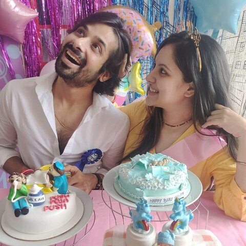 PICS: 'Mahadev' Actress Puja Banerjee Enjoys Her Fun-Filled Baby Shower