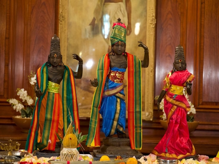 Lord Ram, Sita and Lakshman stolen sculptures returned by UK to India after 40 years After 40 Years, UK Returns Stolen Sculptures Of Lord Ram, Sita & Lakshman To India