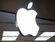 Apple's Self-Driving Car May Hit Market In 2024. Check Details