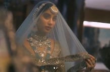 IN PICS: Janhvi Kapoor Looks Resplendent In Her Bridal Avatar For Designer Manish Malhotra’s New Collection