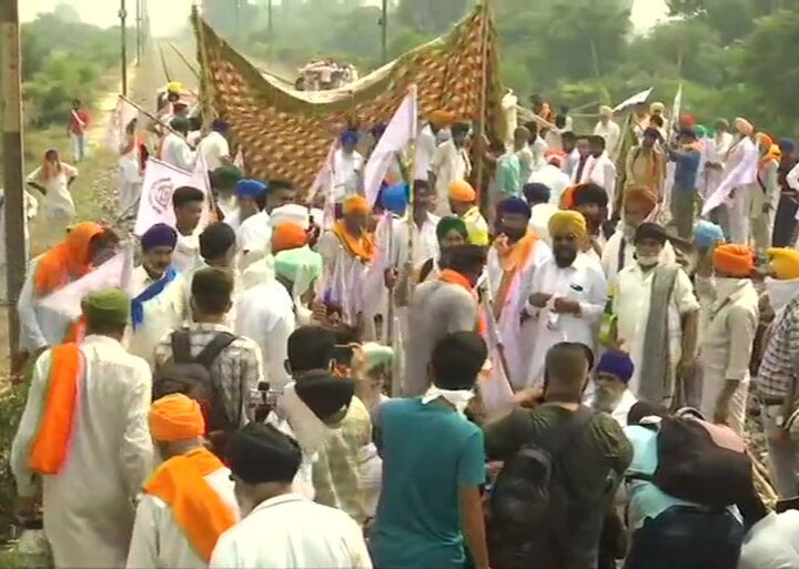 Kisan Mazdoor Sangharsh Committee continue their 'rail roko' agitation in Amritsar, in protest against the Farm Bills. According to reports, different farmer organisations in Punjab have given a call for a ‘bandh’ on September 25 in protest against the three farm bills. Image (Twitter/ANI)