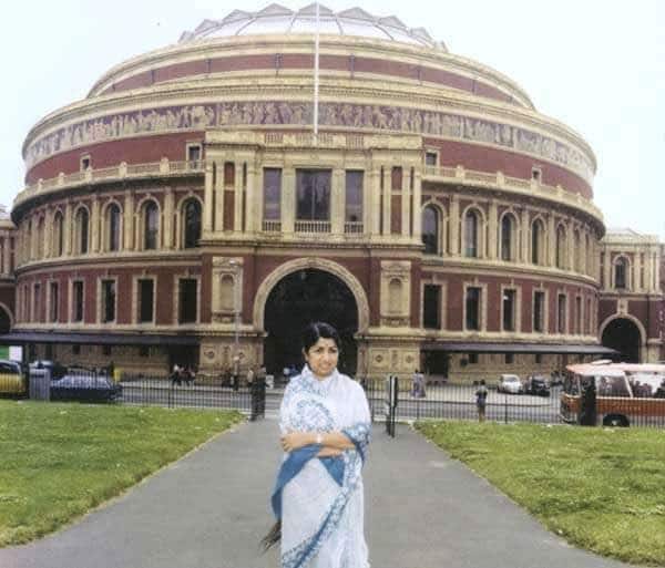 Lata Mangeshkar is the first-ever Indian singer to have performed at the Royal Albert Hall in London (1974)