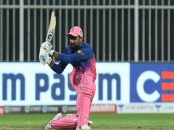 IPL 2020: Trollers Turn Into Admirers As RR Batsman Tewatia Registers Game Changing 50 Against KXIP After Initial Struggles