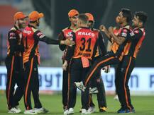 IPL 2020, RCB vs SRH: Sunrisers Hyderabad Keep Playoff Hopes Alive With Emphatic Win Over Royal Challengers Bangalore