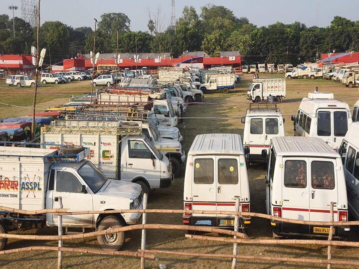 Patna: Vehicles requisitioned for the second phase of Bihar Assembly elections, parked at Gandhi Maidan in Patna. (Image: PTI)