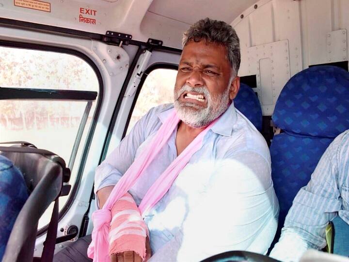 Jan Adhikar Party President Pappu Yadav after he got injured during his election campaign for Bihar assembly polls following collapse of his stage, in Muzaffarpur. (Image: PTI)