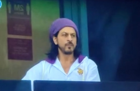 IN PICS: Shah Rukh Khan Spotted Enjoying KKR vs RR Match 