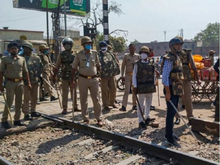 Hathras Victim's brother to pratibha mishra abp news: Heavy Force Deployed, Phones Seized, Yogi Adityanath govt Hathras | Victim's Brother To ABP News: Heavy Force Deployed At Residence, Phones Of Family Members Seized