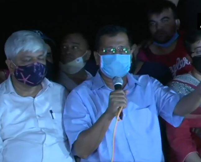Delhi Chief Minister the national convener for the Aam Aadmi Party Arvind Kejriwal on Friday night joined the protests at Jantar Mantar over Hathras Case. 