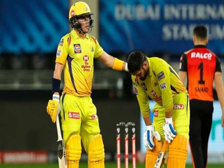 IPL 2020 CSK vs SRH MS Dhoni Gives Reason Behind Him Coughing Struggling During Run Chase At Dubai IPL 2020: Dhoni Cites Reasons Behind Him Struggling During Fag End Of CSK's Losing Run-Chase Against SRH