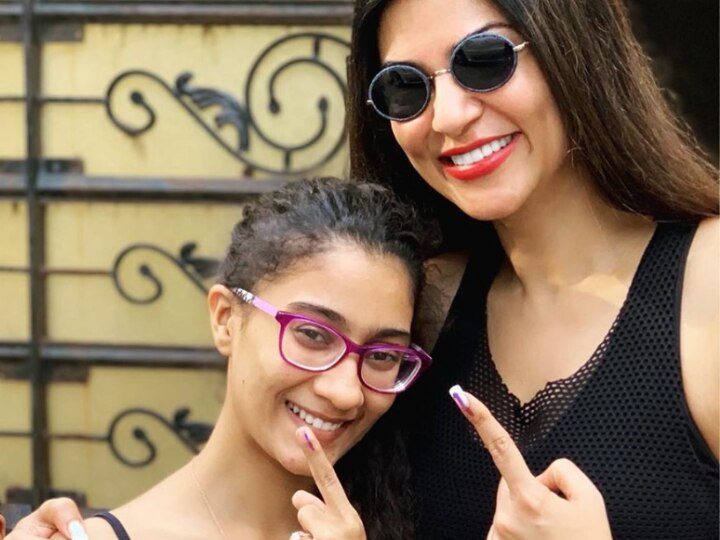 Sushmita Sen Daughter Renee To Make Her Debut With Suttabaazi Sushmita Sen’s Daughter Renee To Make Her Debut With ‘Suttabaazi’?