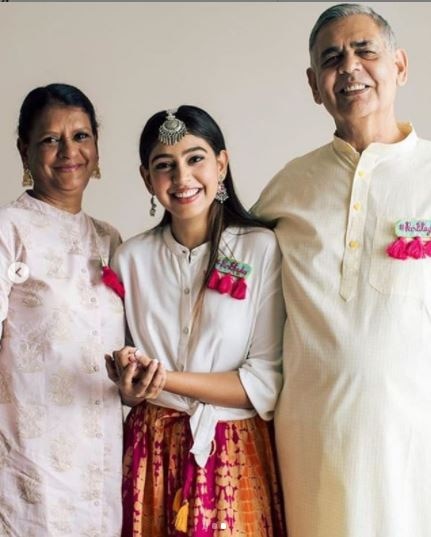 Niti said that the wedding was an intimate affair with only family members from both sides in attendance 