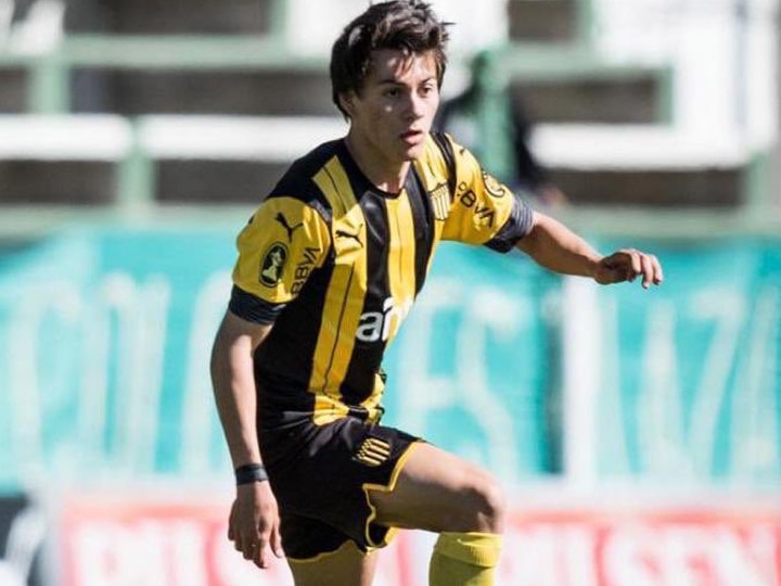 18-year-old Facundo Pellistri from Peñarol signed by Manchester United  18-year-old Facundo Pellistri Might Just Be The Next Big Thing As He Join Manchester United