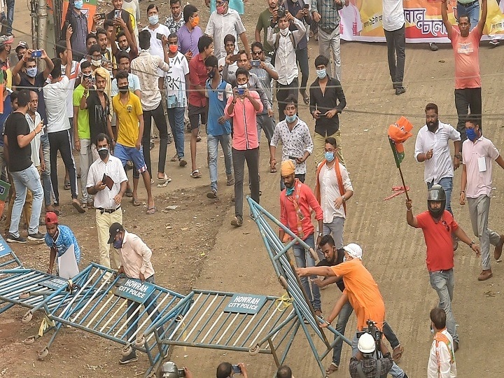 West Bengal: BJP's Nabanna Chalo protest result in violent clashes, Police uses tear gases, Howrah Bridge closed Bengal On Boil: BJP's Huge 'Nabanna Chalo' March Results In Violent Clashes; Police Use Tear Gas, Water Cannons