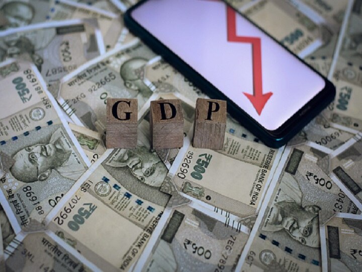 India GDP Expected To Decline By 9.6% In 2020-21 Fiscal, Says World Bank Coronavirus Lockdown World Bank Predicts Sharper Cut In India's FY21 GDP, Estimates 9.2% Decline Vs 3.2% In June