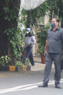 IN PICS: Amitabh Bachchan On His 78th Birthday As He Leaves For Shooting!