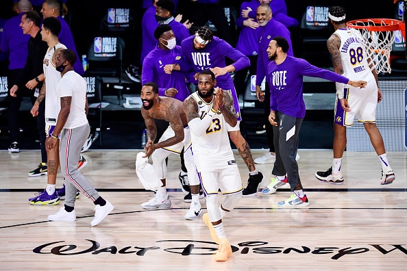 NBA: Lakers win 1st finals in decade, clinch 17th title