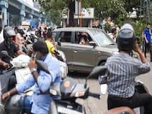 IN PICTURES: How Over 2 Hours Of Power Failure Brought Mumbai To A Standstill