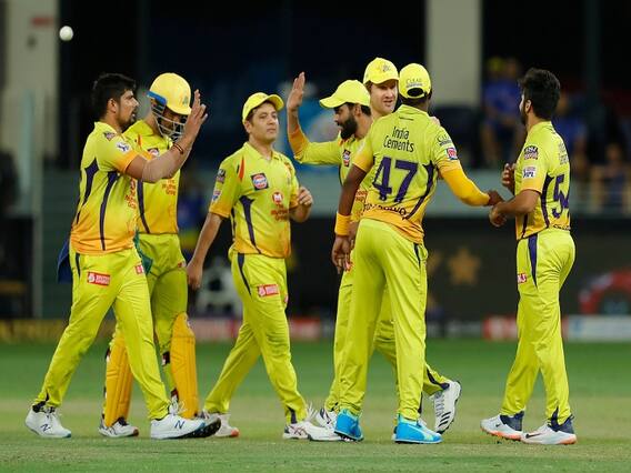 IPL 2020: 'Yellow Army' Fans Ecstatic And Overjoyed As Dhoni-Led CSK Arrest Nightmarish Run With Clinical Win Over SRH