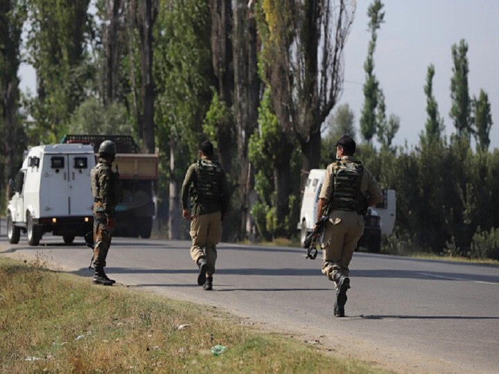 Jammu Kashmir: Indian Army Foils BAT Action From Pakistan's Side In Tanghdar Sector Jammu & Kashmir: Indian Army Foils BAT Action From Pakistan's Side In Tanghdar Sector