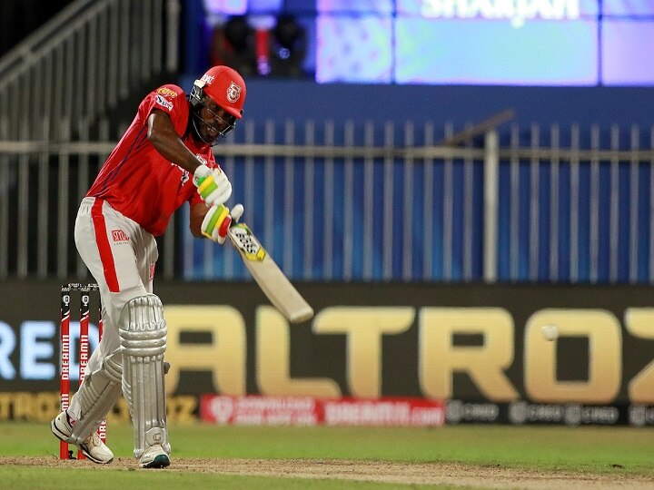 IPL 2020 RCB vs KXIP Chris Gayle Slams 50 In Maiden Match For Kings Eleven Punjab In Season 13 IPL 2020: 'Gayle Storm' Strikes RCB As 'Universal Boss' Slams Breezy 50 In KXIP's 8-Wicket Win