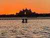 'Sunset Bliss': AB de Villiers Turns Photographer As Virat Kohli Shares Romantic Moment With Wife Anushka Sharma From A Picturesque Location
