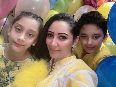 Sanjay Dutt Announces His Recovery From Cancer On Kids Iqra & Shahraan's  Birthday, Maanayata Shares Glimpse From Celebrations
