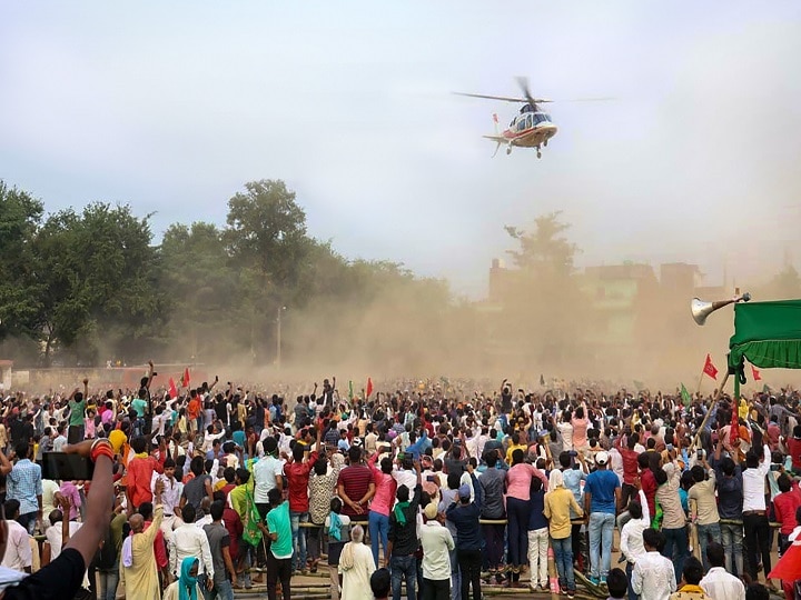 Bihar Elections 2020: Social Distancing Poll Rally EC Guidelines On Covid-19 Bihar PM Modi Speech Social Distancing Goes For A Toss In Bihar Polls Campaigning Despite PM Modi's Warning Not To Drop Guards